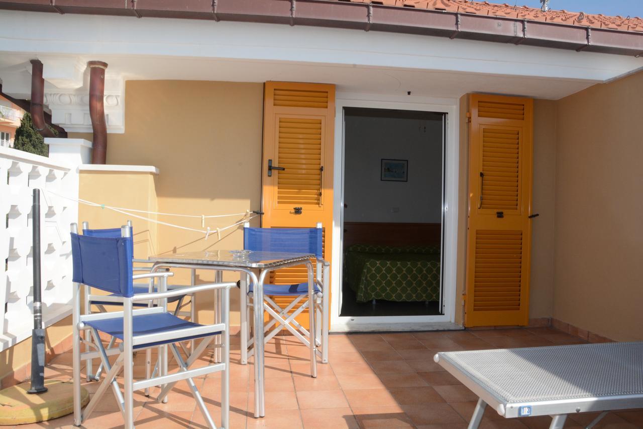 Hotel Ines Varazze Ngoại thất bức ảnh